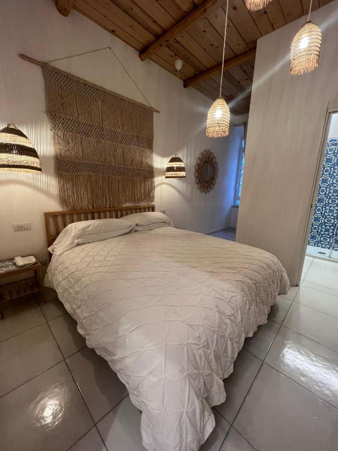 Donna Luisella B&B Νάπολη Εξωτερικό φωτογραφία